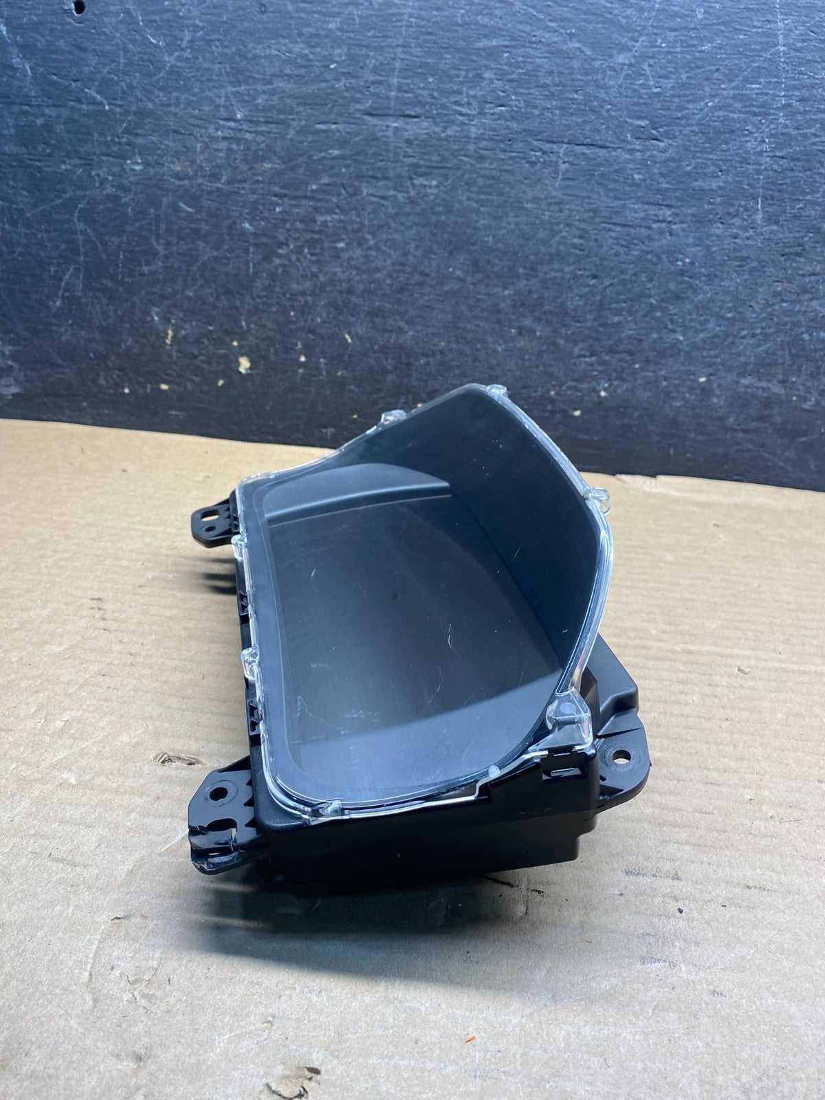 2017 Chevrolet Volt Speedometer Cluster Gauge AI0061 DG2
