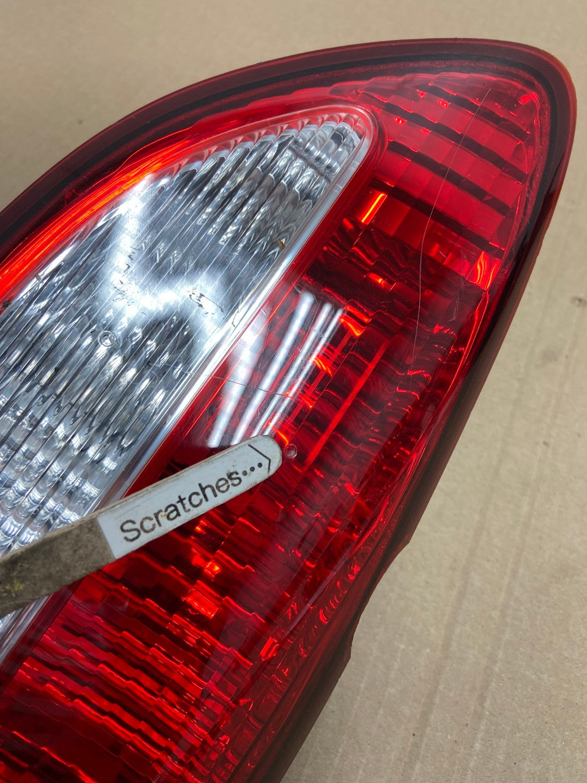 2006 2007 Subaru Tribeca B9 Right Passenger Side Tail Light Inner AE9405 LK3