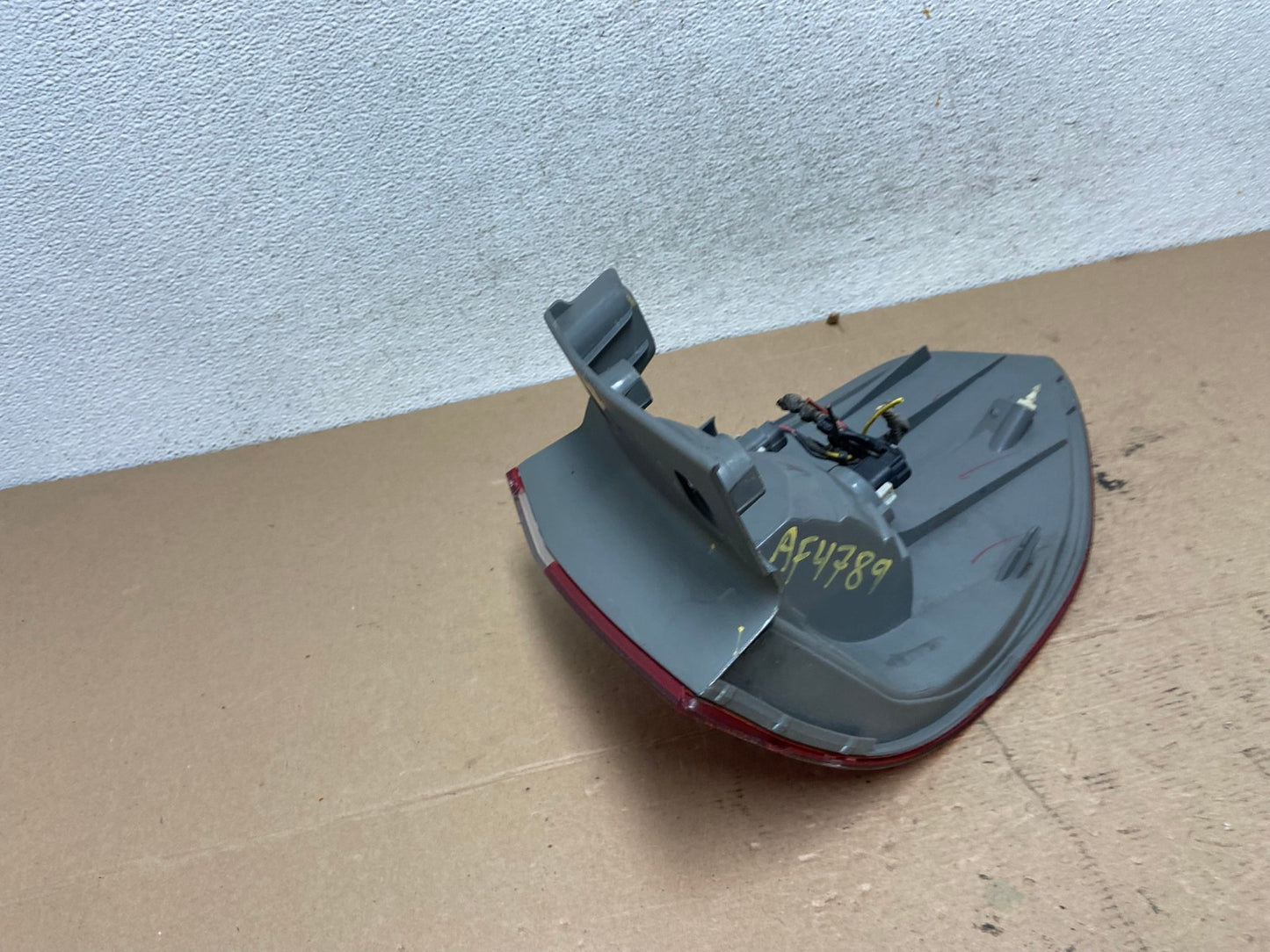 2005 2006 2007 Honda Odyssey Left Driver LH Side Tail Light AF4789 LK6