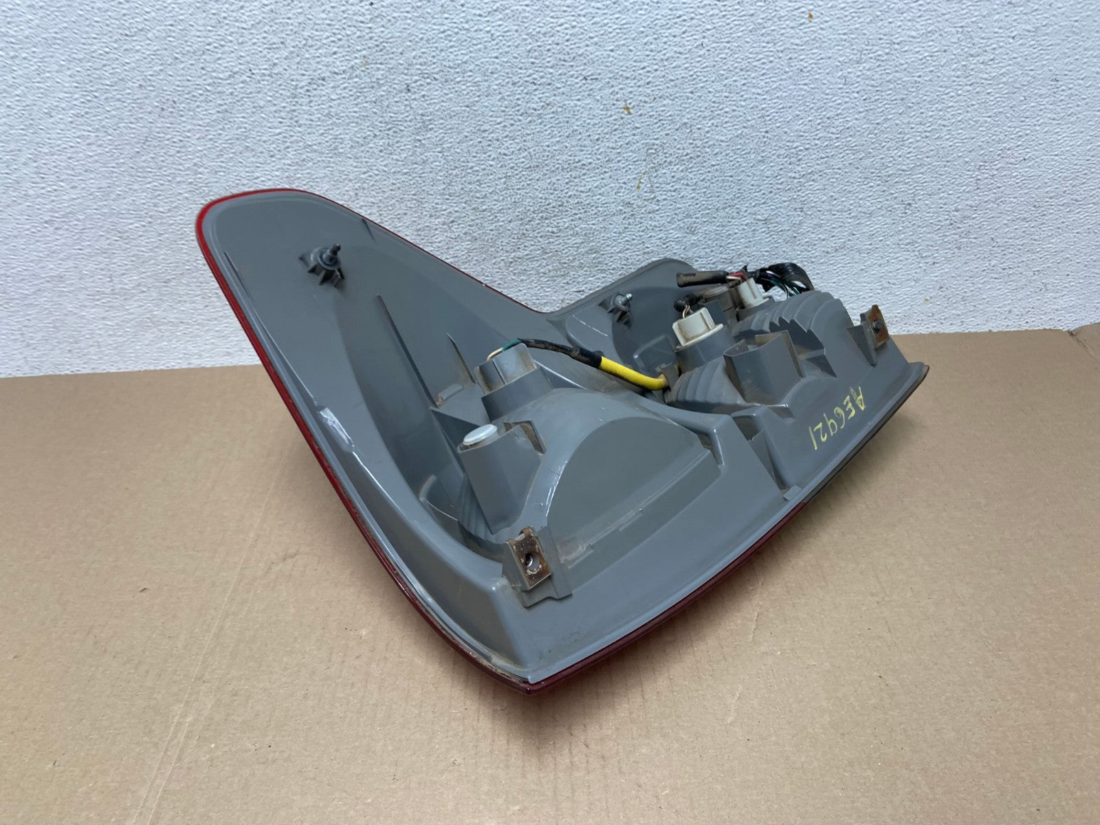 2007 to 2013 Toyota Tundra Left Driver LH Tail Light AE6921 LK5