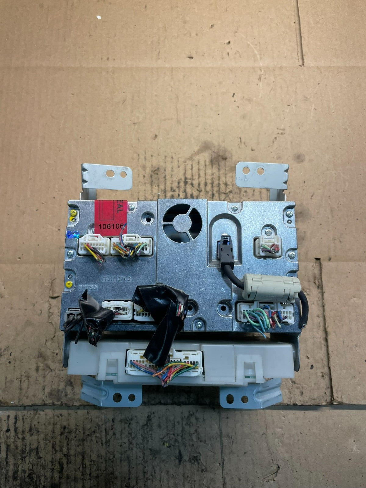 2011 - 2013 Nissan Murano Maxima M35 M37 BOSE Radio CD Navigation V9130 DG2
