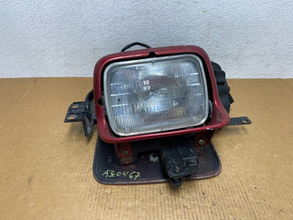 1984 to 1989 Chevrolet Corvette Right Passenger RH Side Headlight AE0467 DW0