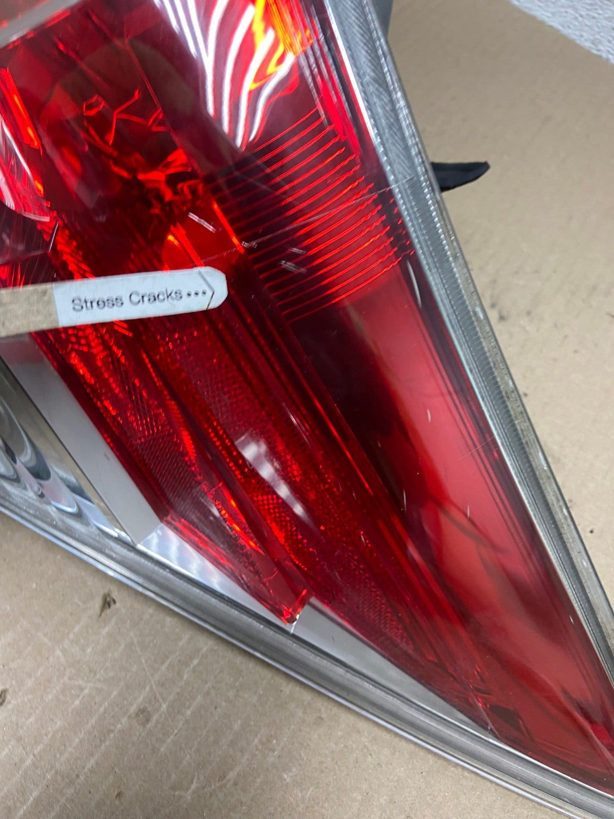 2008 to 2012 Honda Accord Sedan Tail light Right Passenger RH AE6960 LK4