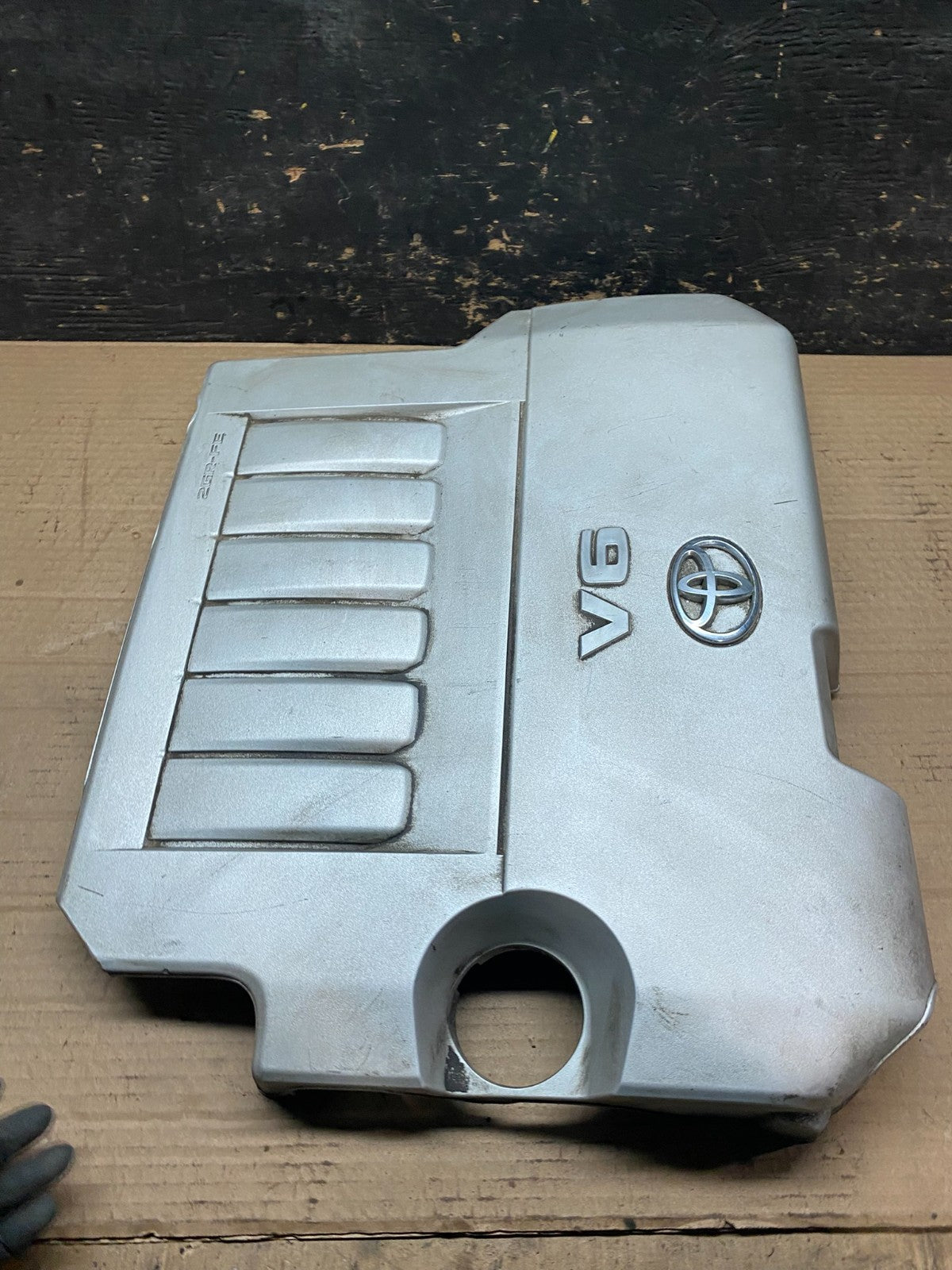 2008 to 2010 Toyota Highlander RAV4 Top Engine Cover Lid U8006 DG3