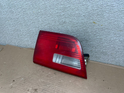 2004-2006 BMW X5 Right Passenger RH Side Inner Tail Light Oem AA9980 LK1