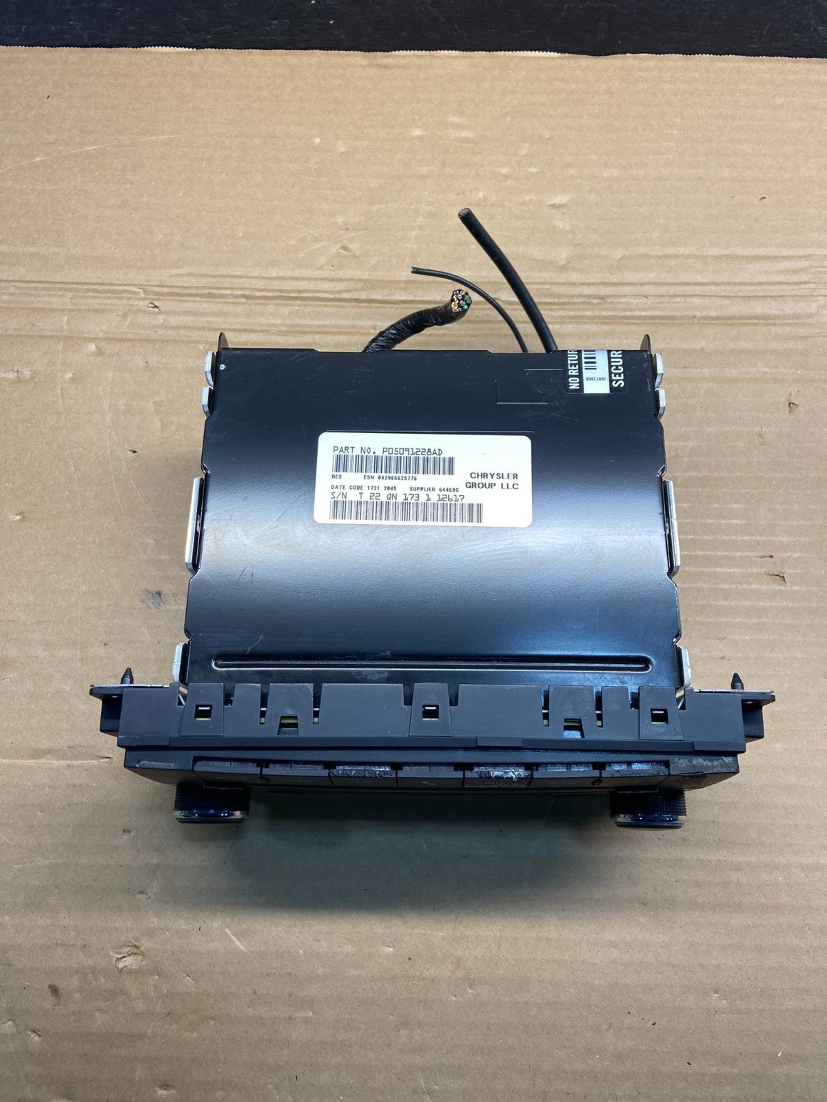 2007 2014 Jeep Dodge Chrysler Screen Display CD Player Satellite Radio AE4580 DG3