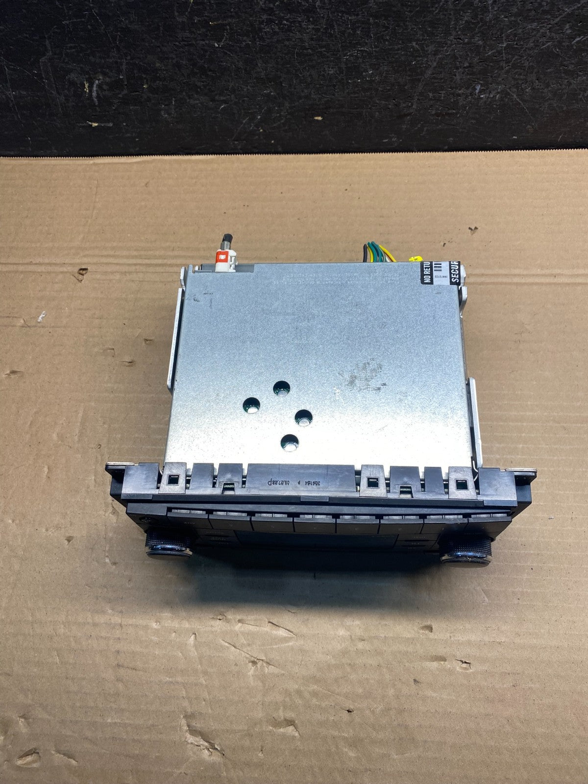 2007-2012 Chrysler Dodge Jeep Ram Radio CD MP3 AUX Receiver AD9516 DG4