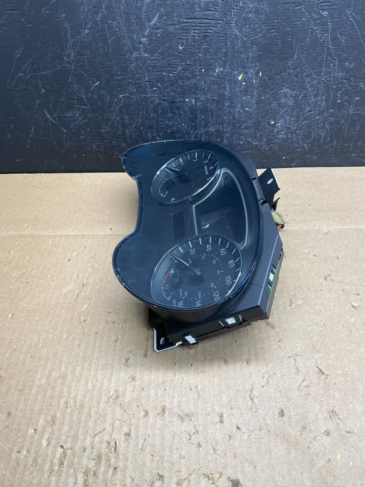 2014 Nissan Pathfinder Speedometer Cluster Gauge AC6685 DG2