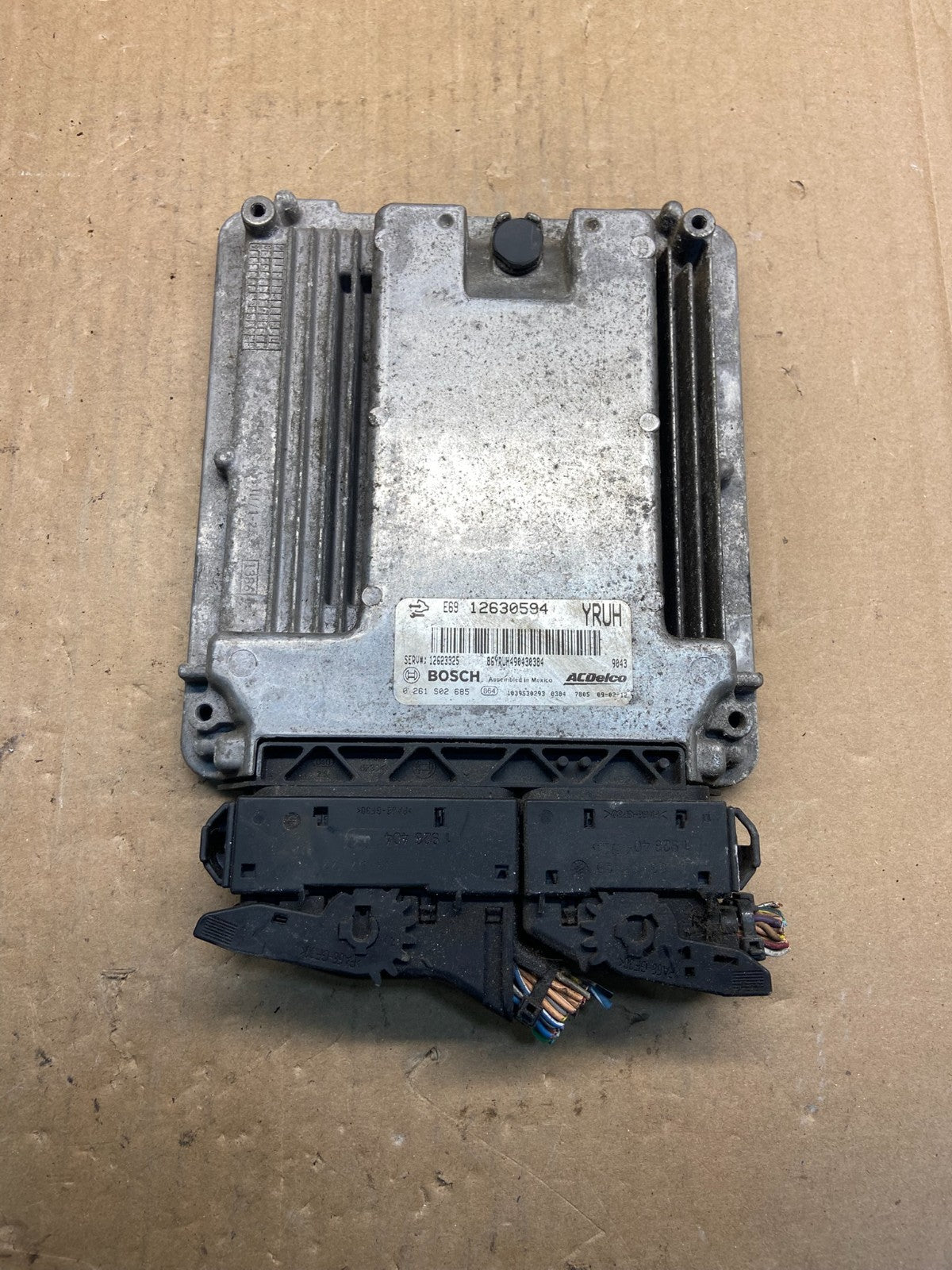 2008 2009 GMC Acadia Traverse Engine Control Unit Module ECM ECU AG1494 DW0