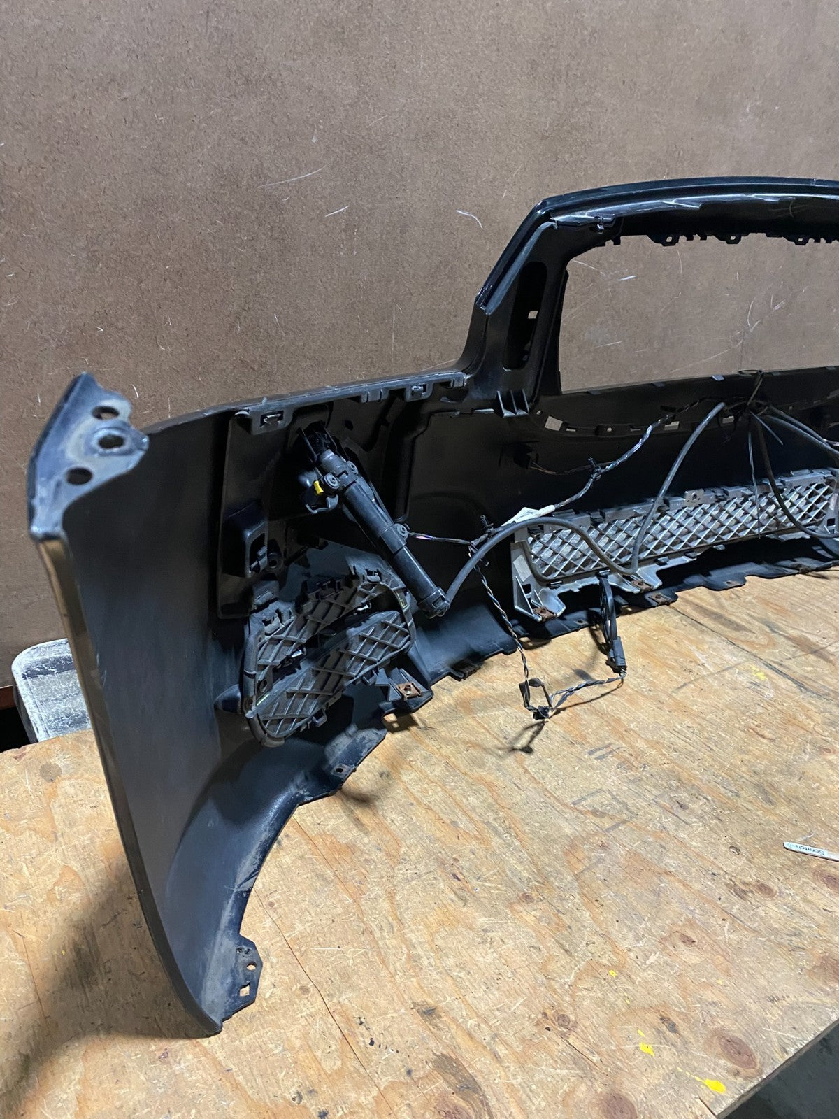 2010 to 22015 Jaguar XJL XJ X351 Front Bumper Cover Panel AW9317B971BA W4973 PS7