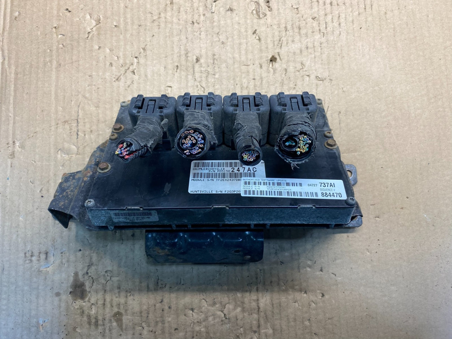 2008 Dodge Caravan 3.3L Engine Control Module p04727737ai AE8016 DW0
