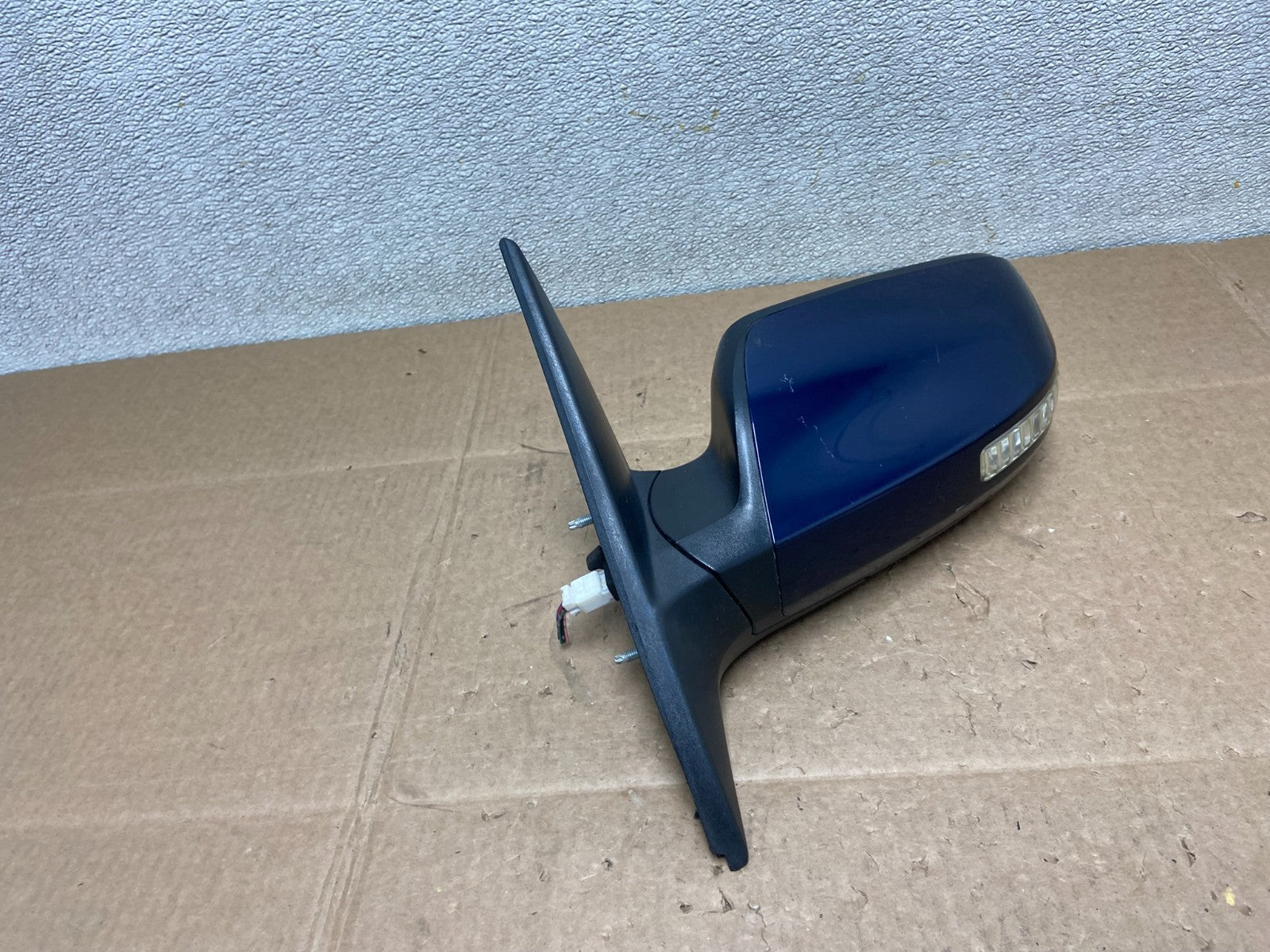 2007 to 2012 Nissan Altima Sedan Left Driver LH View Door  Mirror OEM Y8688 MS2