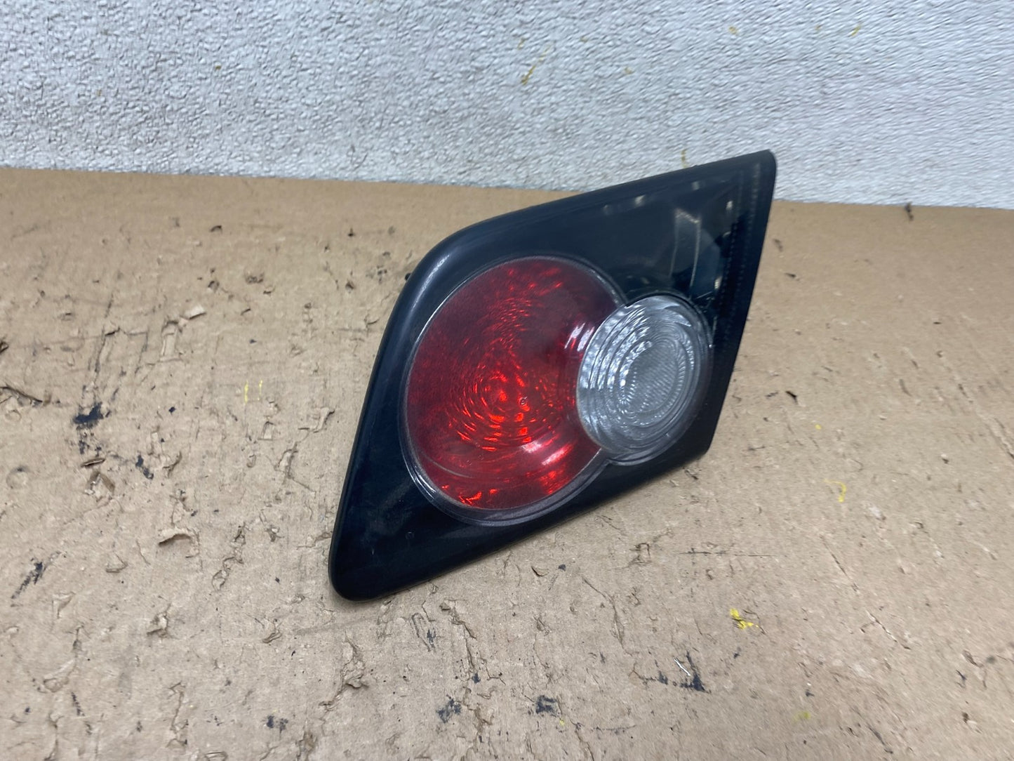 2006-2008 Mazda Speed 6 Right Passenger Side Tail Light Inner OEM R9878 DW2