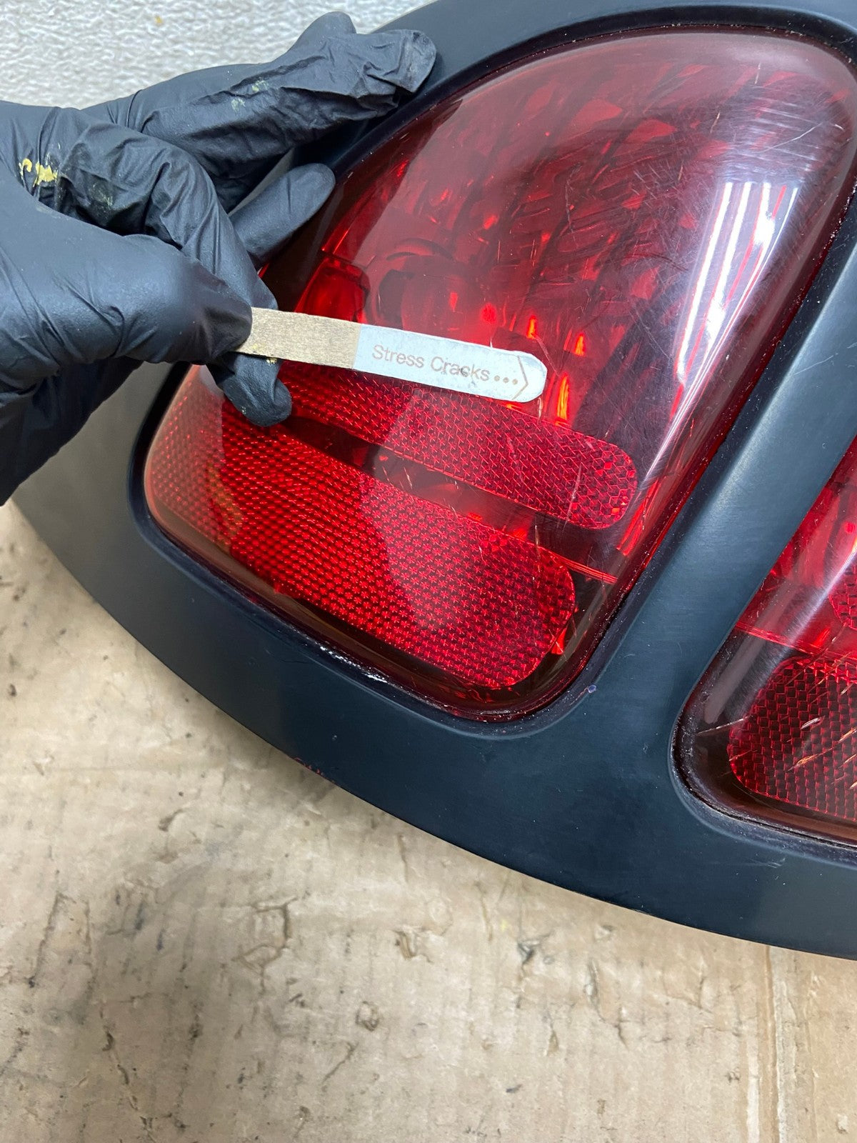 1996 1997 1998 Ford Mustang Left Driver LH Side Tail Light AI5482 LK5