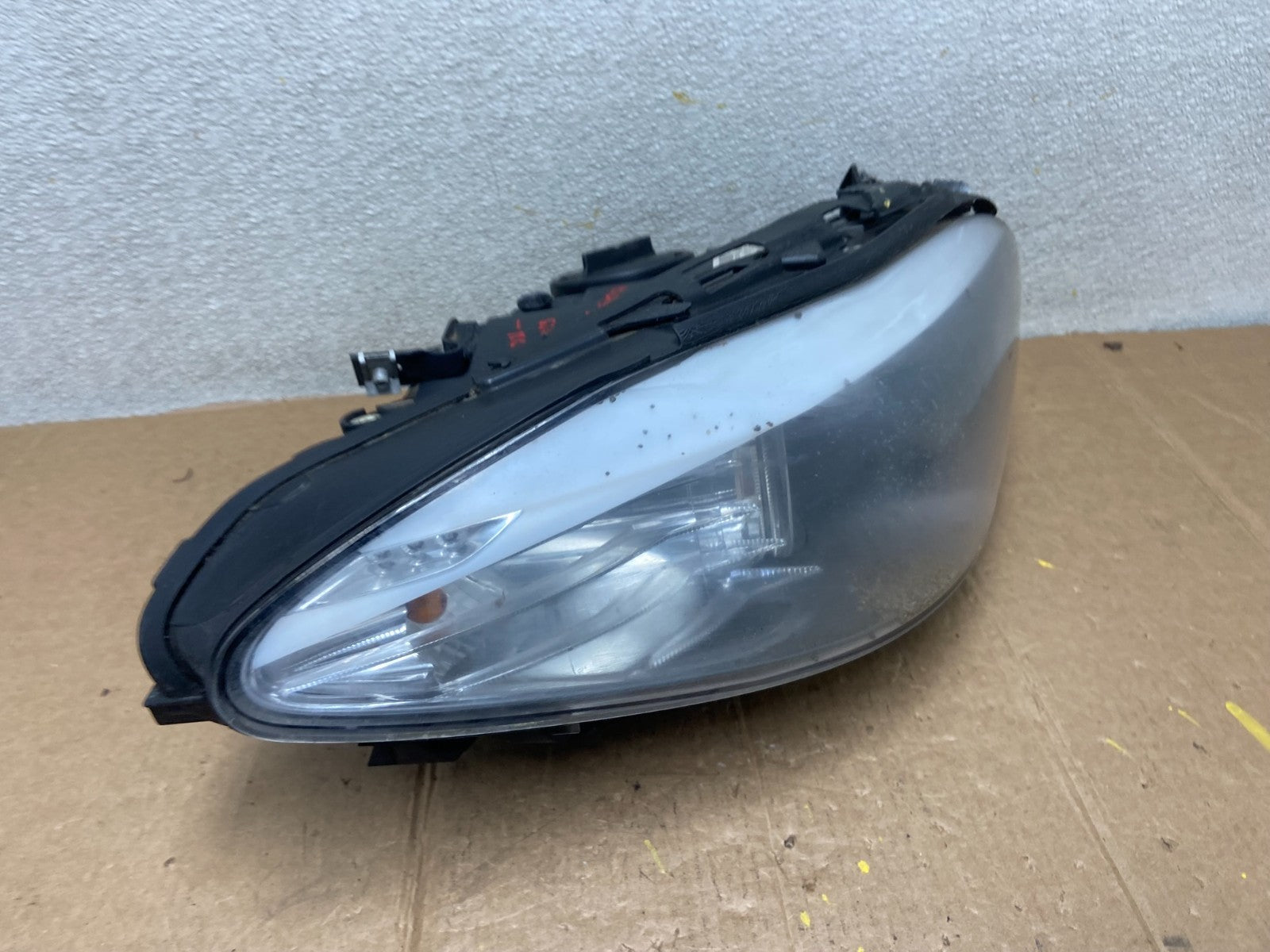 Damage 2011-2013 BMW 5 Series F10 Right Xenon HID AFS Headlight OEM A1442 PS2