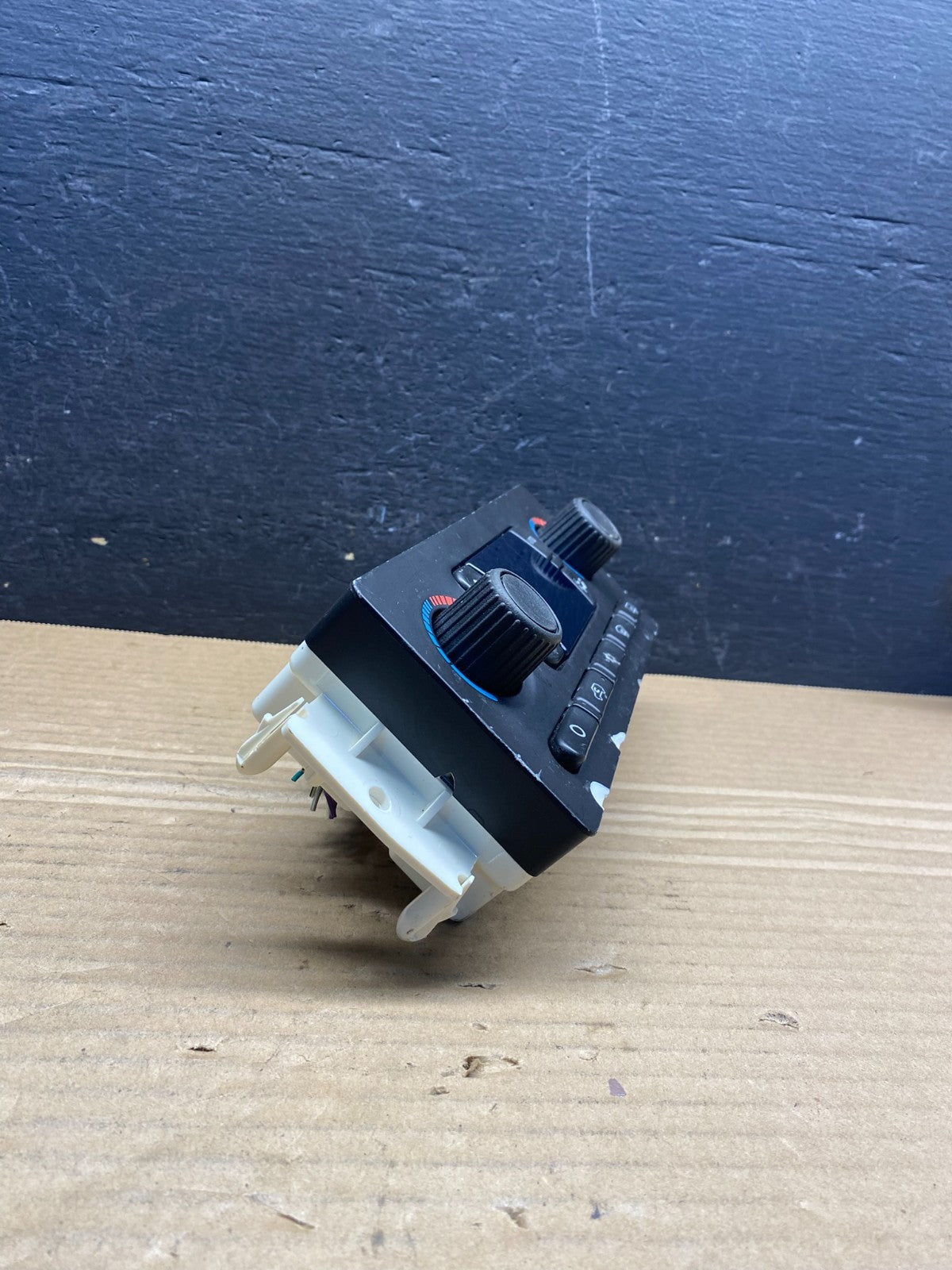 2003-2006 GMC Chevrolet Envoy Trailblazer Climate Control A/C Panel ae4811 DG1