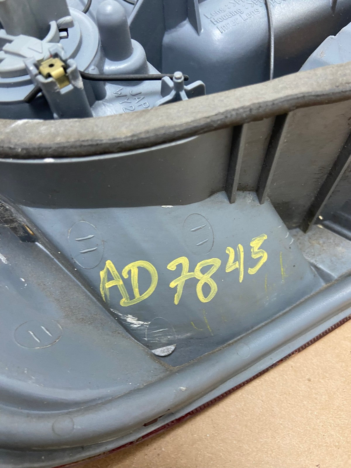 2000 to 2002 Toyota Echo Right Passenger RH Side Tail Light AD7845 LK6