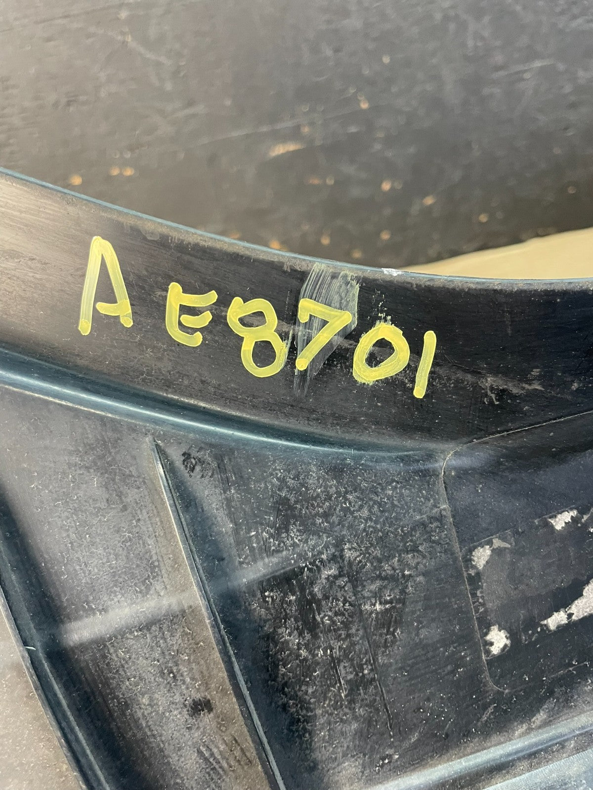 2005 2006 2007 Jeep Grand Cherokee Front Upper Grill Grille AE8701 DG5