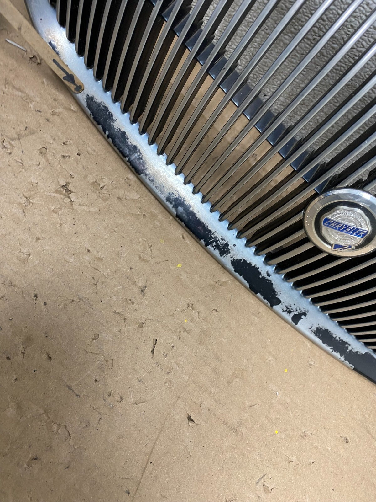 1995 - 1998 Chrysler Cirrus 95-96 Dodge Stratus Chrome Grille G69054