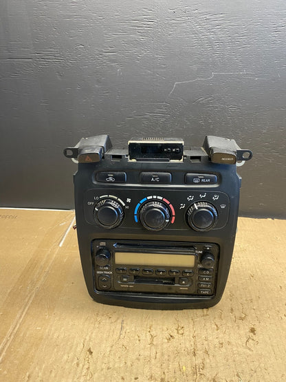 2001 to 2003 Toyota Highlander Climate Control Heater Radio Bezel OEM AB5661 DG0