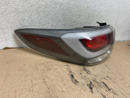 2016 2017 Hyundai Sonata Hybrid Left Driver Lh Tail Light AH2054 DG1