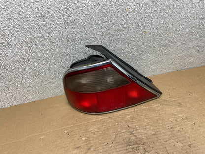 1995 to 1997 Jaguar Xj6 Vanden Plas Left Driver Lh Tail Light S0195 DW0