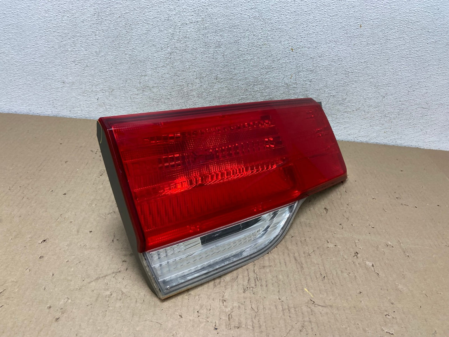 2008 to 2010 Honda Odyssey Left Driver LH Side Tail Light Inner AG6551 LK2