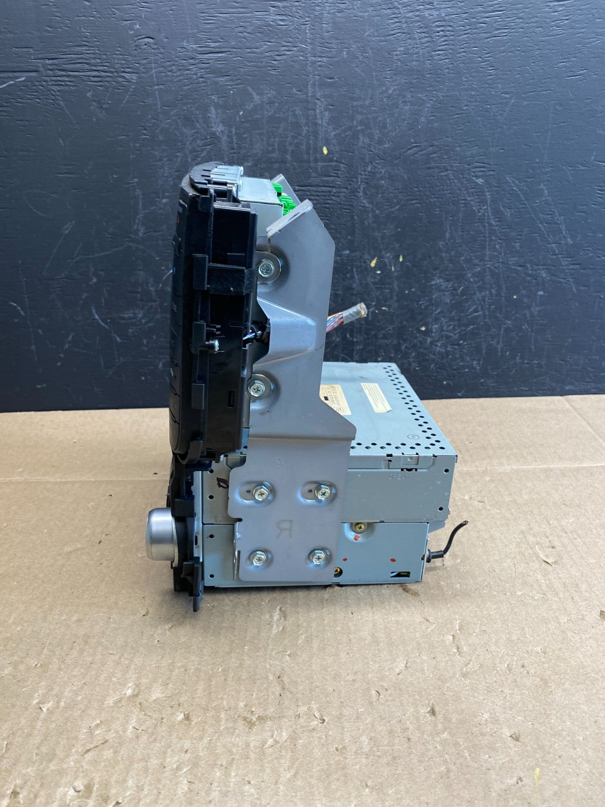 2004 2006 Acura TL CD Player Radio Climate Control ac6299 DG2