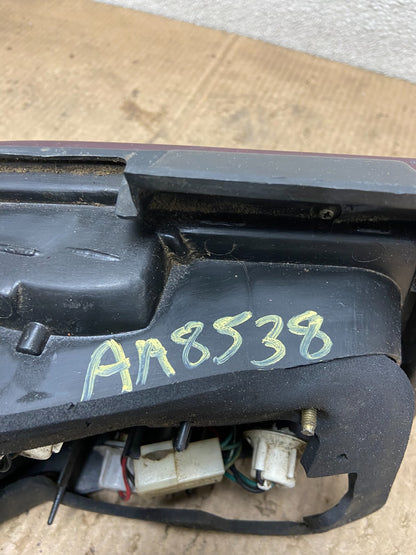 1990 to 1991 Hyundai Excel Right Passenger Side Tail Light AA8538 DG6
