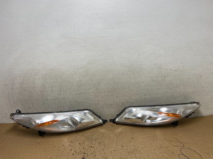 2011-2014 Nissan Juke Turn Signal Headlights Left+Right Halogen OEM V0680 DW0