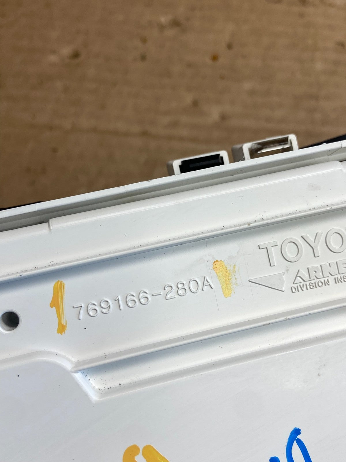 2007 2013 Toyota Tundra Sequoia Dash Speedometer Cluster Gauge AF2639 DG7