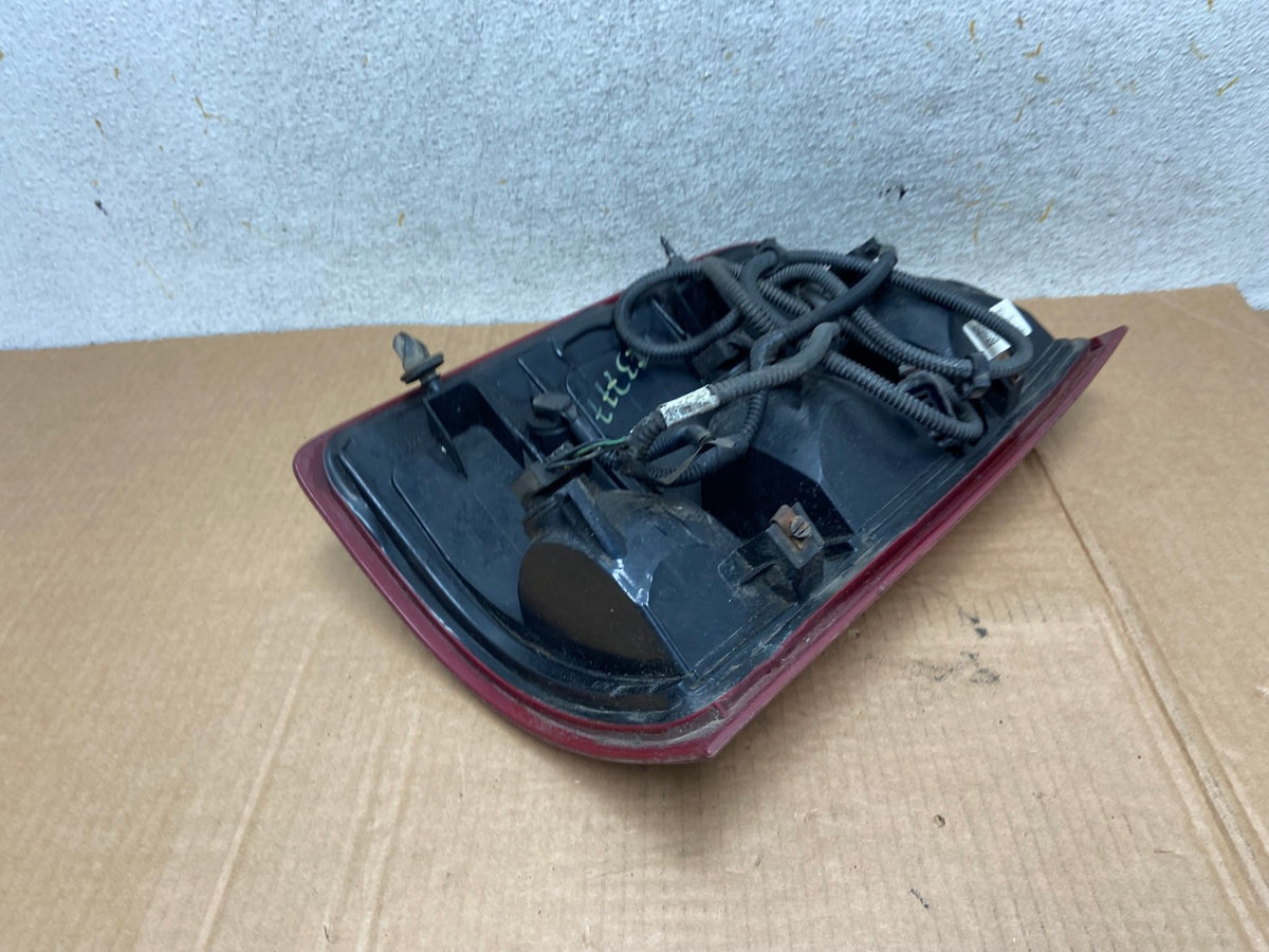 2007 to 2013 GMC Sierra 1500 Right Passenger RH Side Tail Light AI3777 LK6