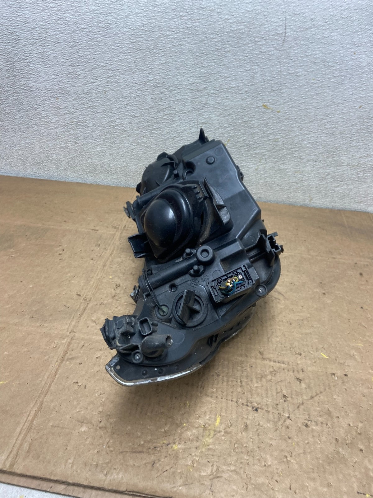 2008 to 2010 Bmw 5 Series 535I 550 Left Driver LH Headlight Halogen Oem Y6871 DW9