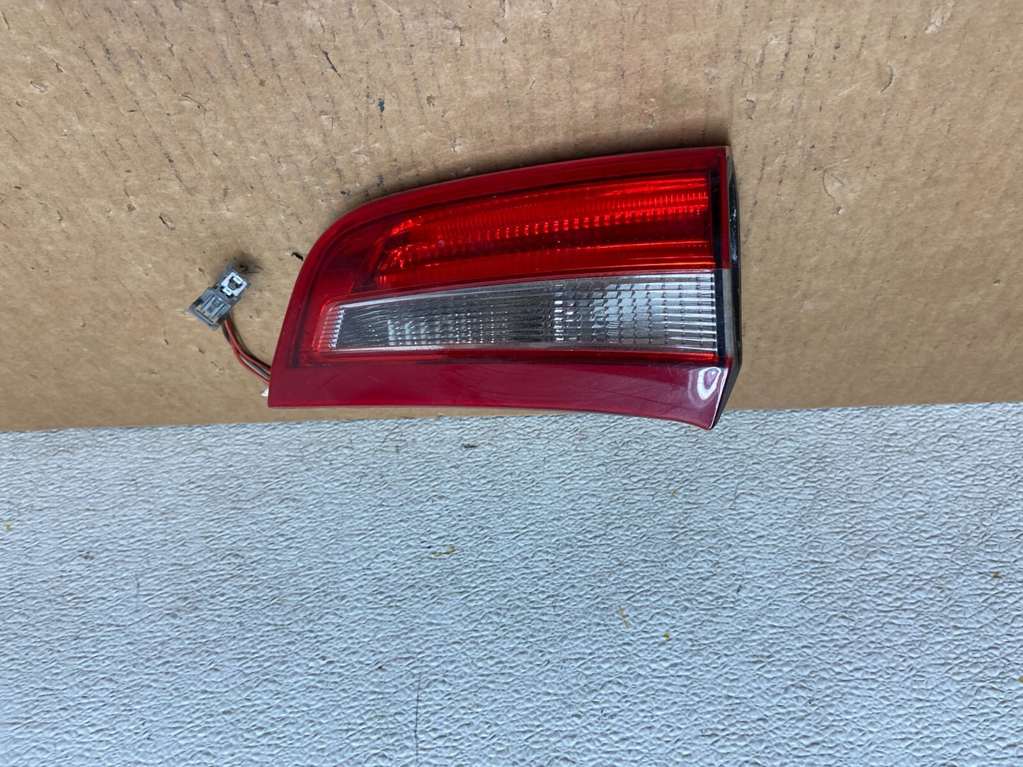 2011 to 2017 Volvo S60 Right Passenger RH Side Inner Tail Light I0799 KC0