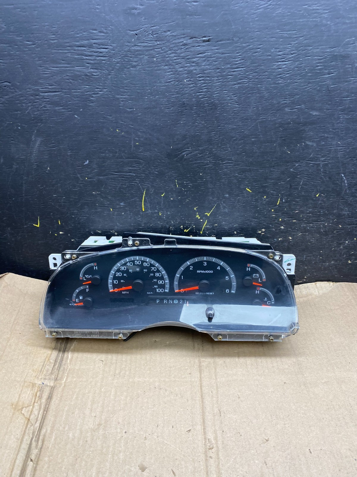 2000 2001 2002 Ford Expedition Speedometer Instrument Gauge Cluster Oem X5697 DG0