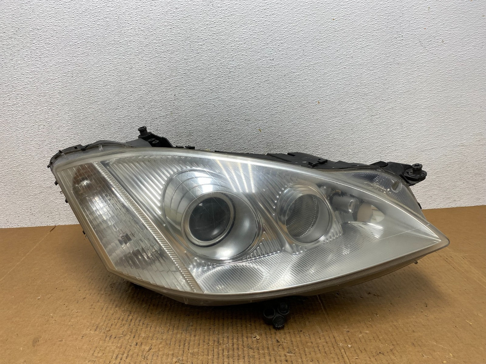 Xenon HID 2007 to 2009 Mercedes S-Class Right Passenger Rh Headlight AE1248 DW0