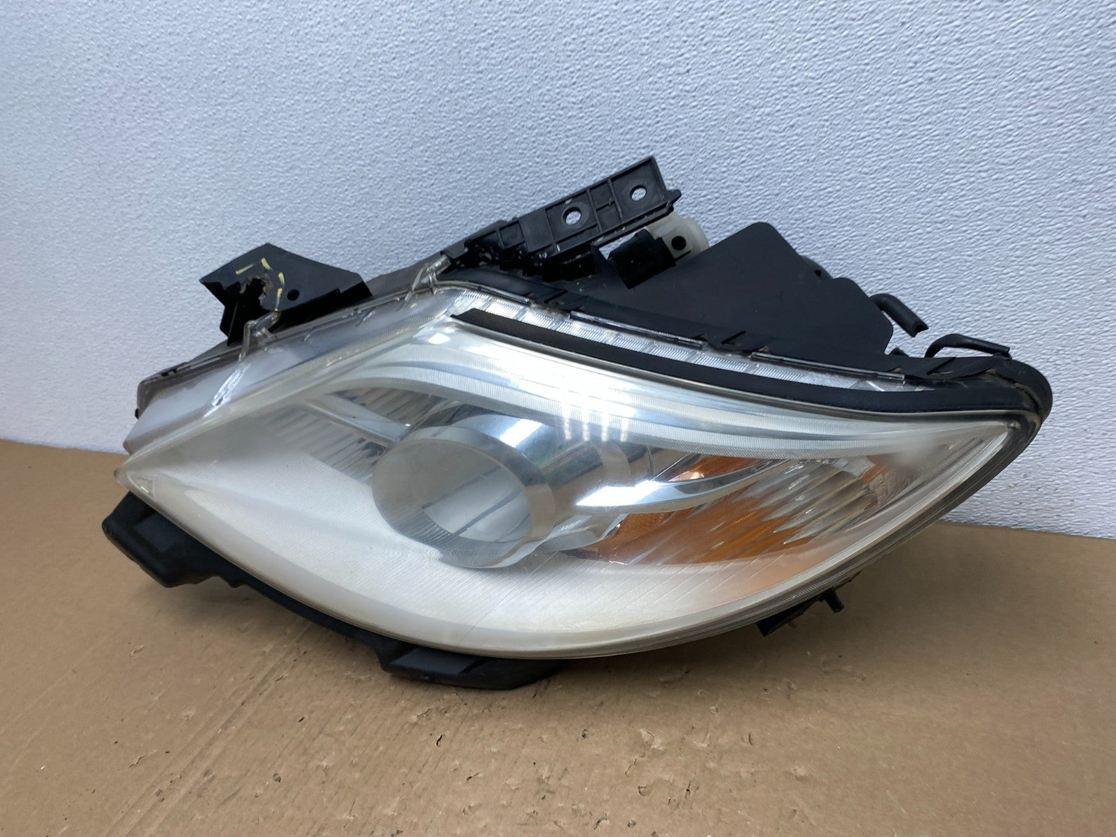 2010 - 2012 Mazda Cx9 Cx-9 Left Driver LH Headlight Halogen Oem AB6873 DW1