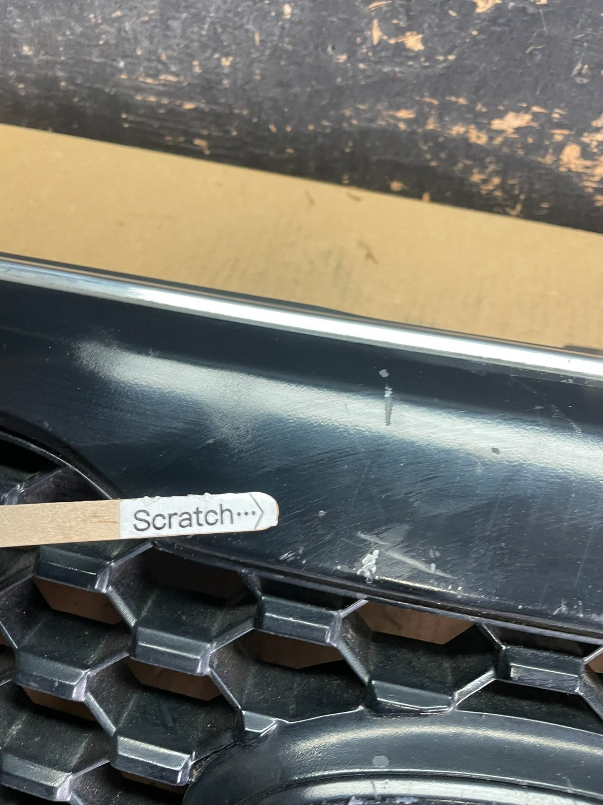 2011 2012 2013 Kia Sorento Front Upper Grill Grille OEM Z8243 DG4