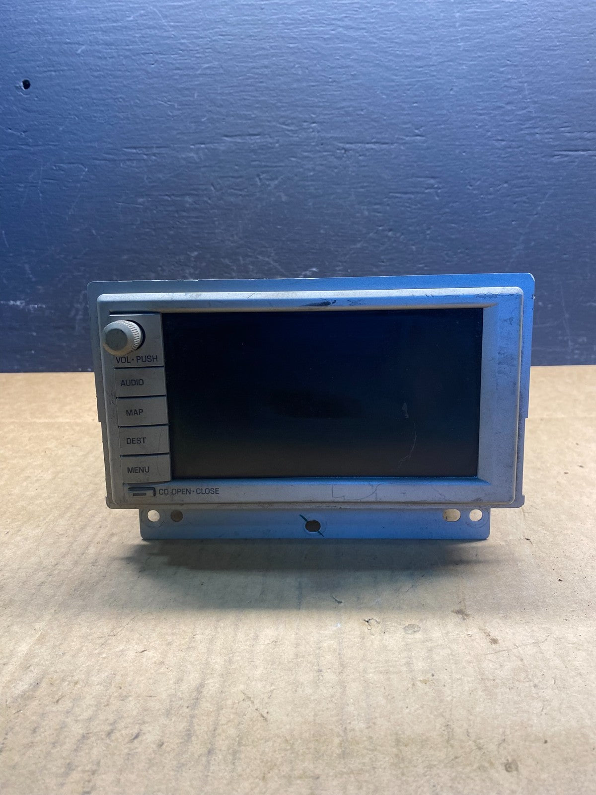 2004 - 2006 Lincoln Aviator Radio Stereo CD Player Screen GPS Navi ac2781 DG0