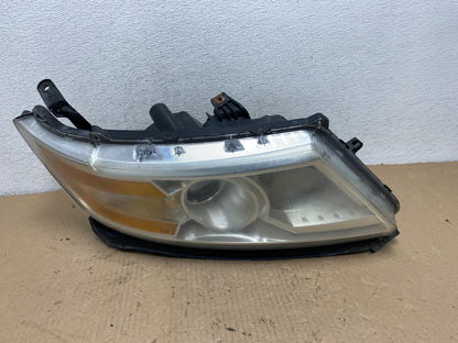 2011 to 2013 Honda Odyssey Front Right Passenger Headlight Halogen AF3218 DW0