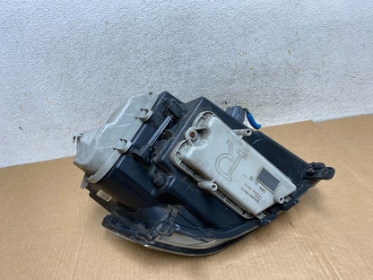 2005 - 2011 Cadillac STS Right Passenger RH Side Xenon Headlight AI5695 DW7