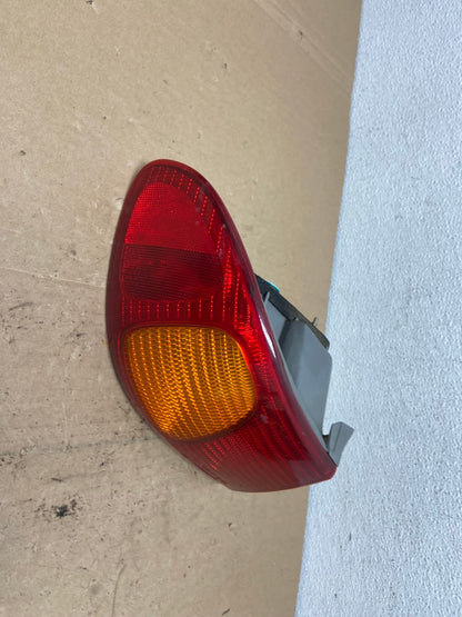 1998 1999 2000 Toyota Corolla Left Driver Lh Side Tail light AC5847 LK2