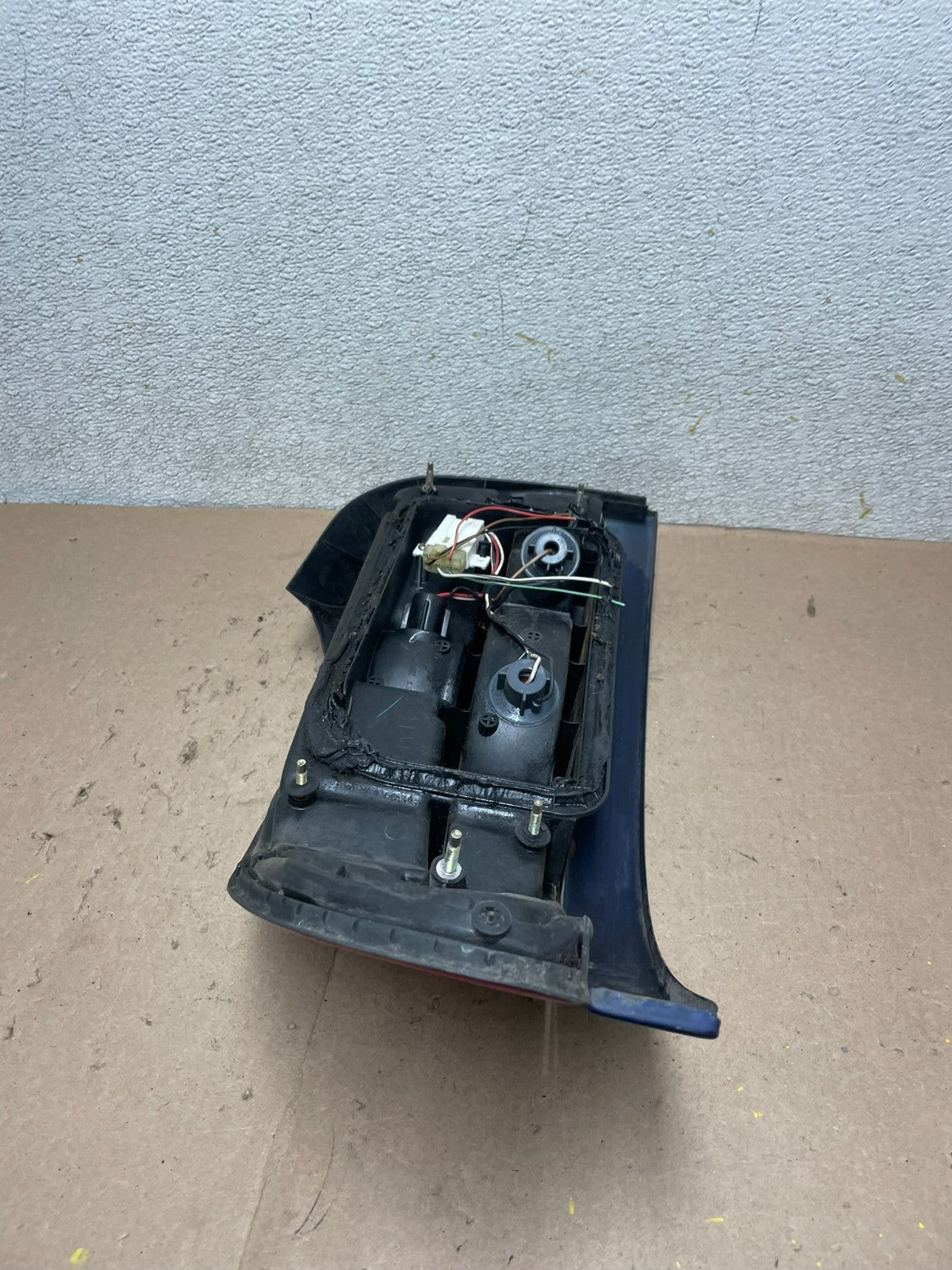 1993 to 2001 Subaru Impreza Sedan Right Passenger RH Tail Light Oem q4659 DG14
