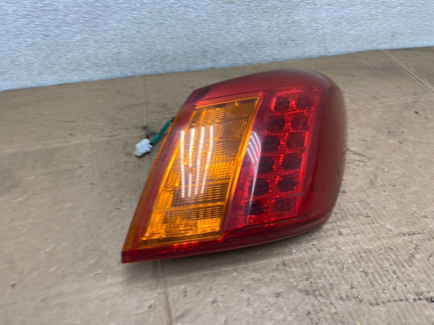 2009 2010 Nissan Murano Right Passenger Rh Side Tail Light Oem Y6172 DW2