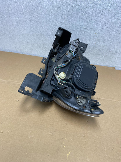 2008 - 2014 Subaru Tribeca Right Passenger Side Halogen Headlight AD3785 DW6