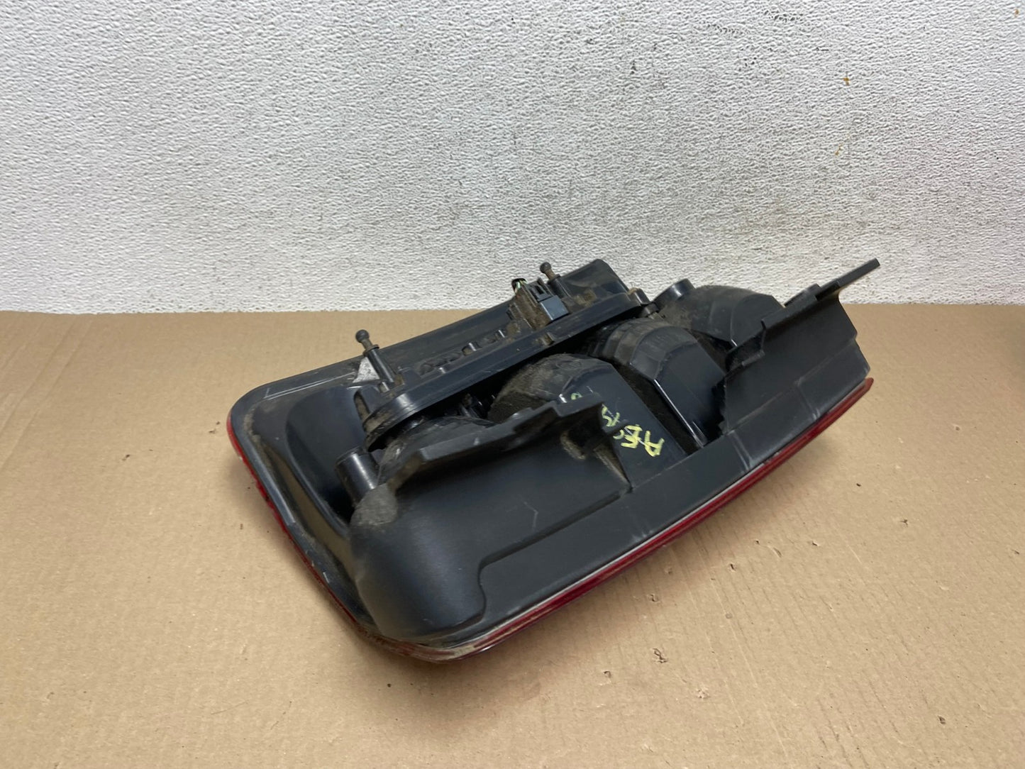 2008 to 2012 Jeep Liberty Left Driver Side Lh Tail Light AE9448 LK7