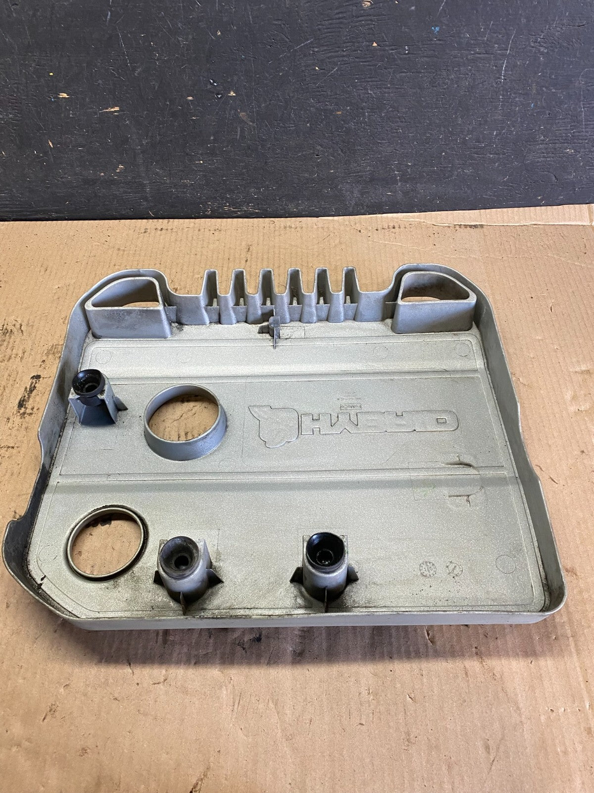 2009 to 2012 Ford Escape Engine Cover 9m6e-6a949-adw L9335 DG4