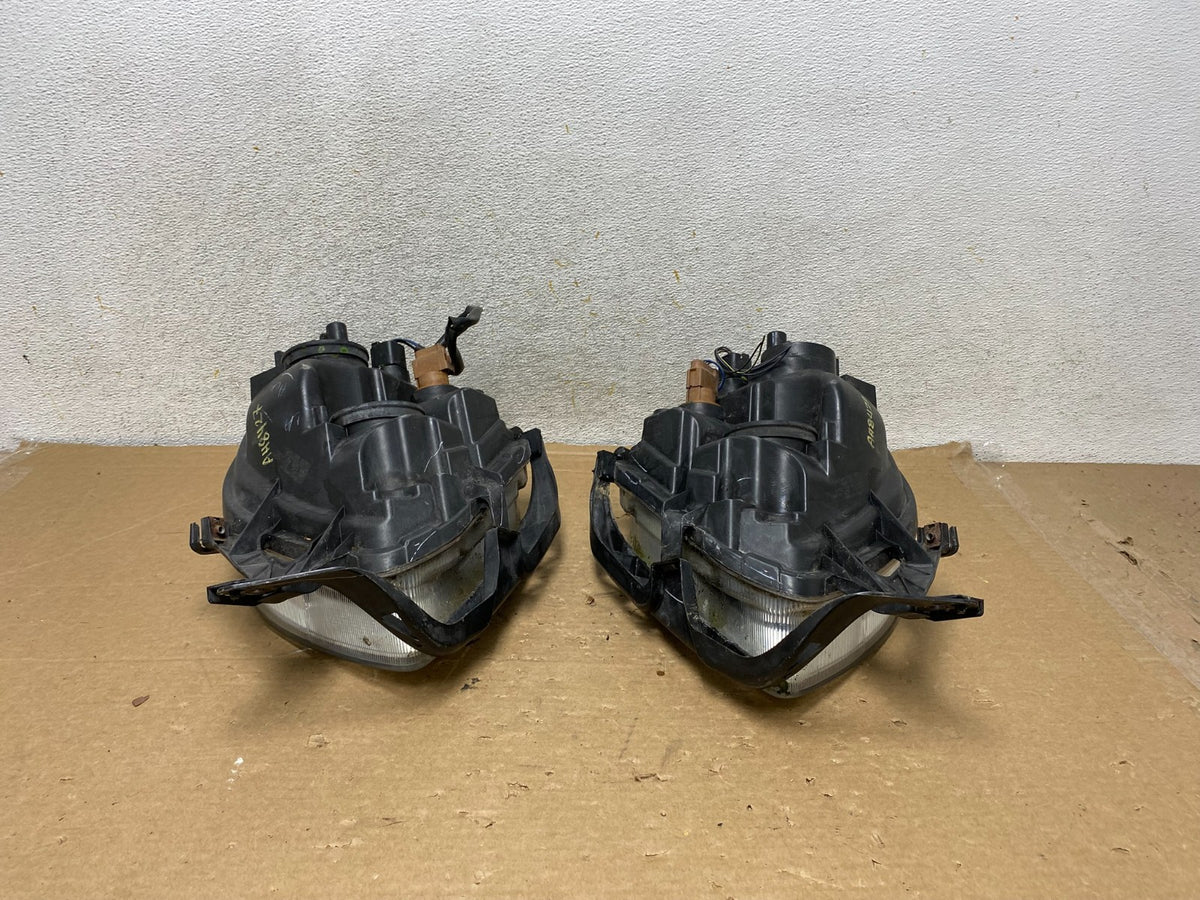 2006 to 2009 Ford Fusion Headlights Left+Right Side AH8427 DW7