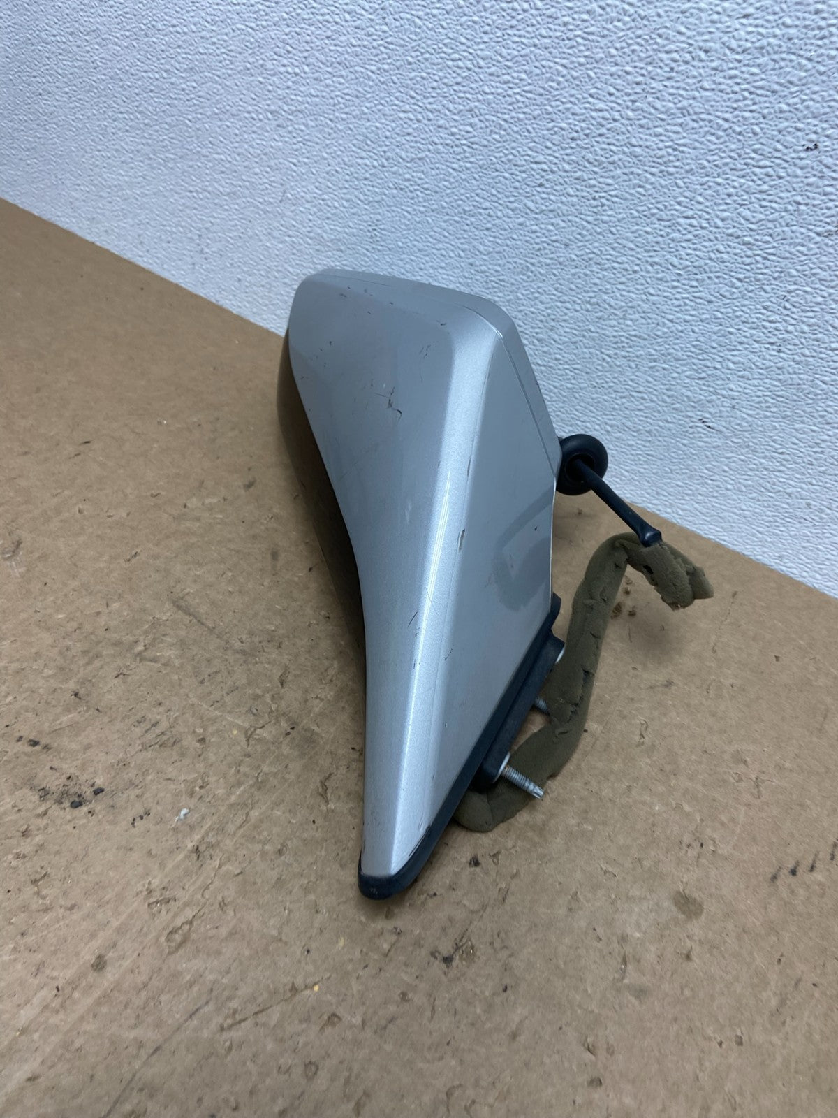 2010 - 2015 Chevrolet Camaro Right Passenger RH Door View Mirror OEM AC1439 DW1