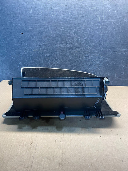 2010 to 2016 Cadillac SRX Passenger Right Front Glove Box Storage ag9671 DG4